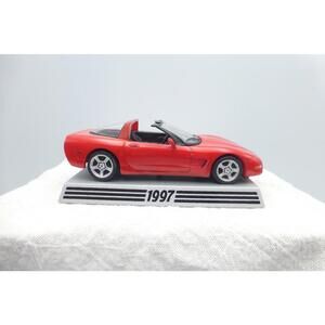 Danbury Mint 1997 Corvette Red Convertible 1:43 Die cast 50th Anniversary B14